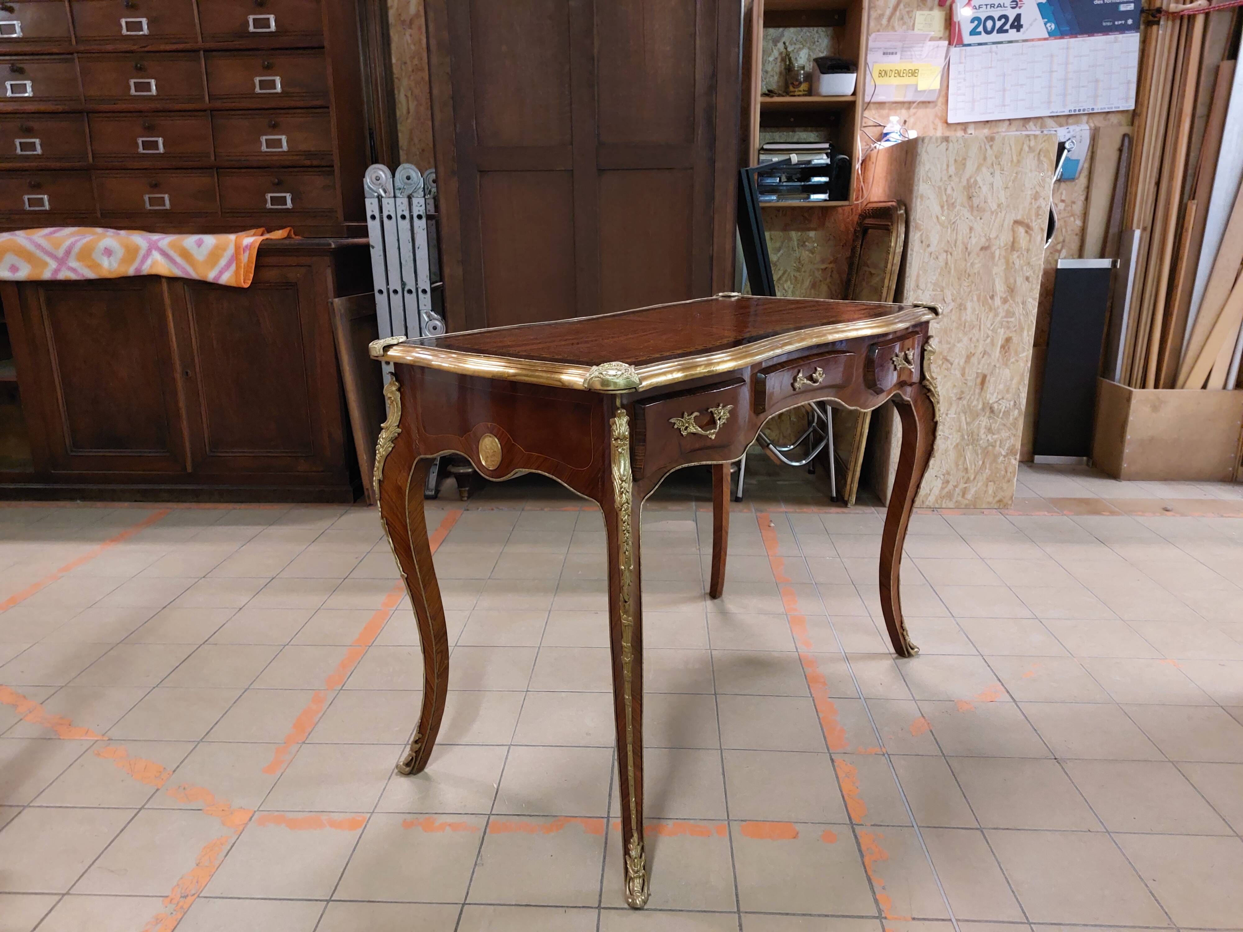 Louis XV style baroque living room desk