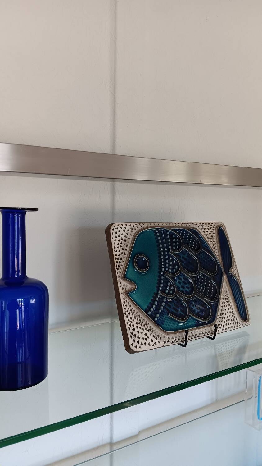 Plaque murale suédoise de Mari Simmulson pour Upsala Ekeby