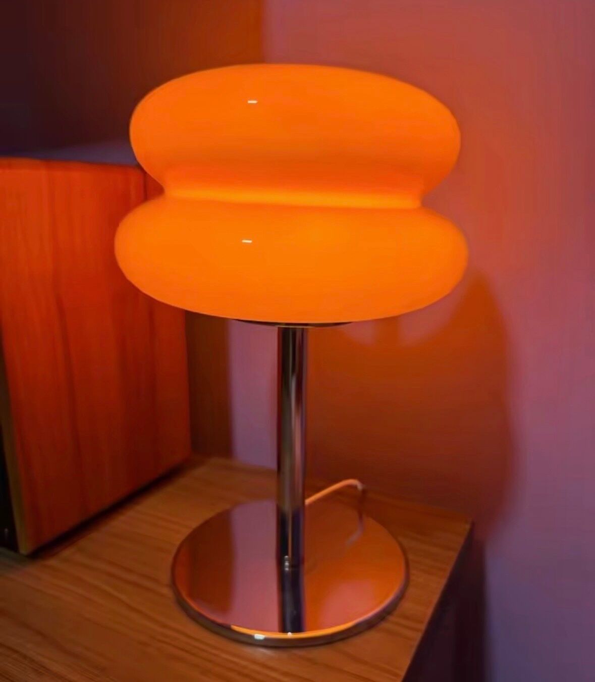 orange Y2K retro mushroom lamp