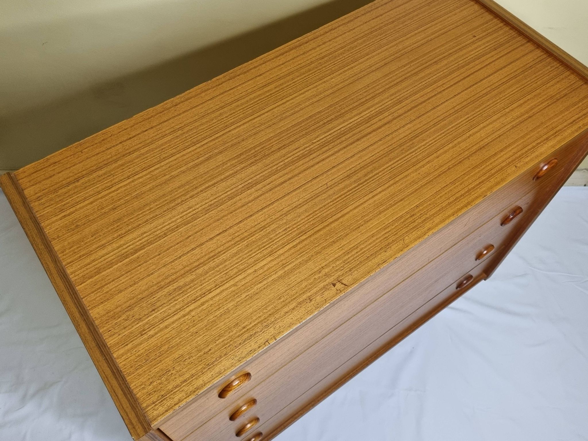 Vintage Scandinavian chest of drawers in teak and teak veneer, 1960s