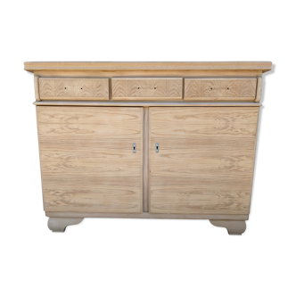 Raw chest of drawers