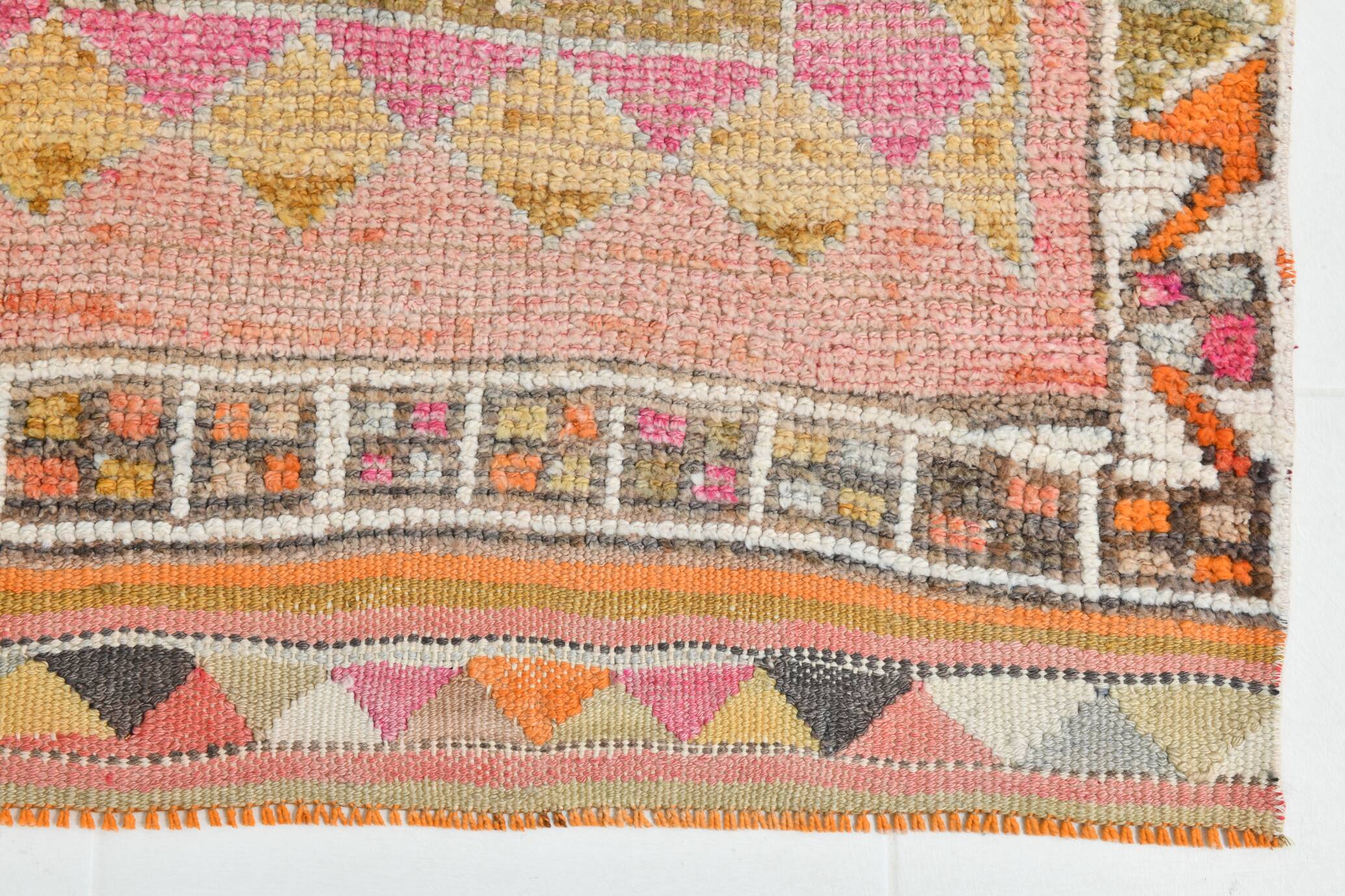 Tapis couloir kilim vintage , Orange, rose et beige boho pastel, 98x332 Cm