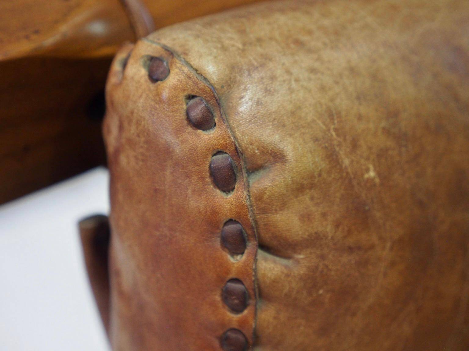 20th-century leather and Brazilian hardwood sofa, Brown