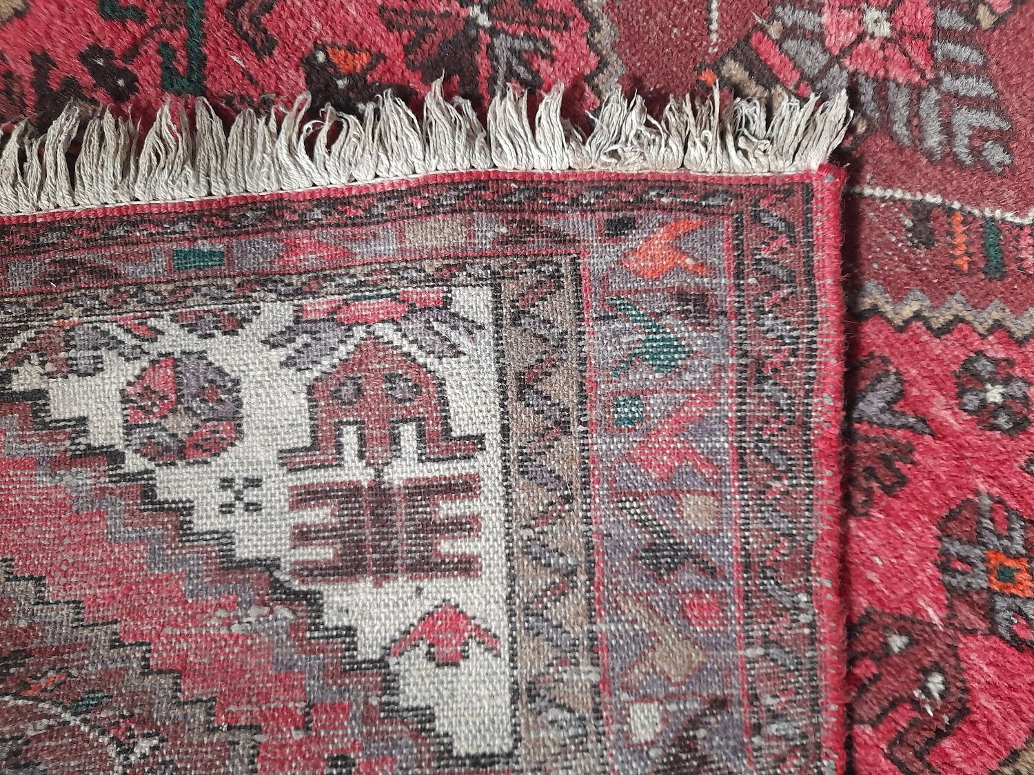 Superb Authentic Turkish Carpet – Hand-Knotted – 1960s – 142 x 93 cm
