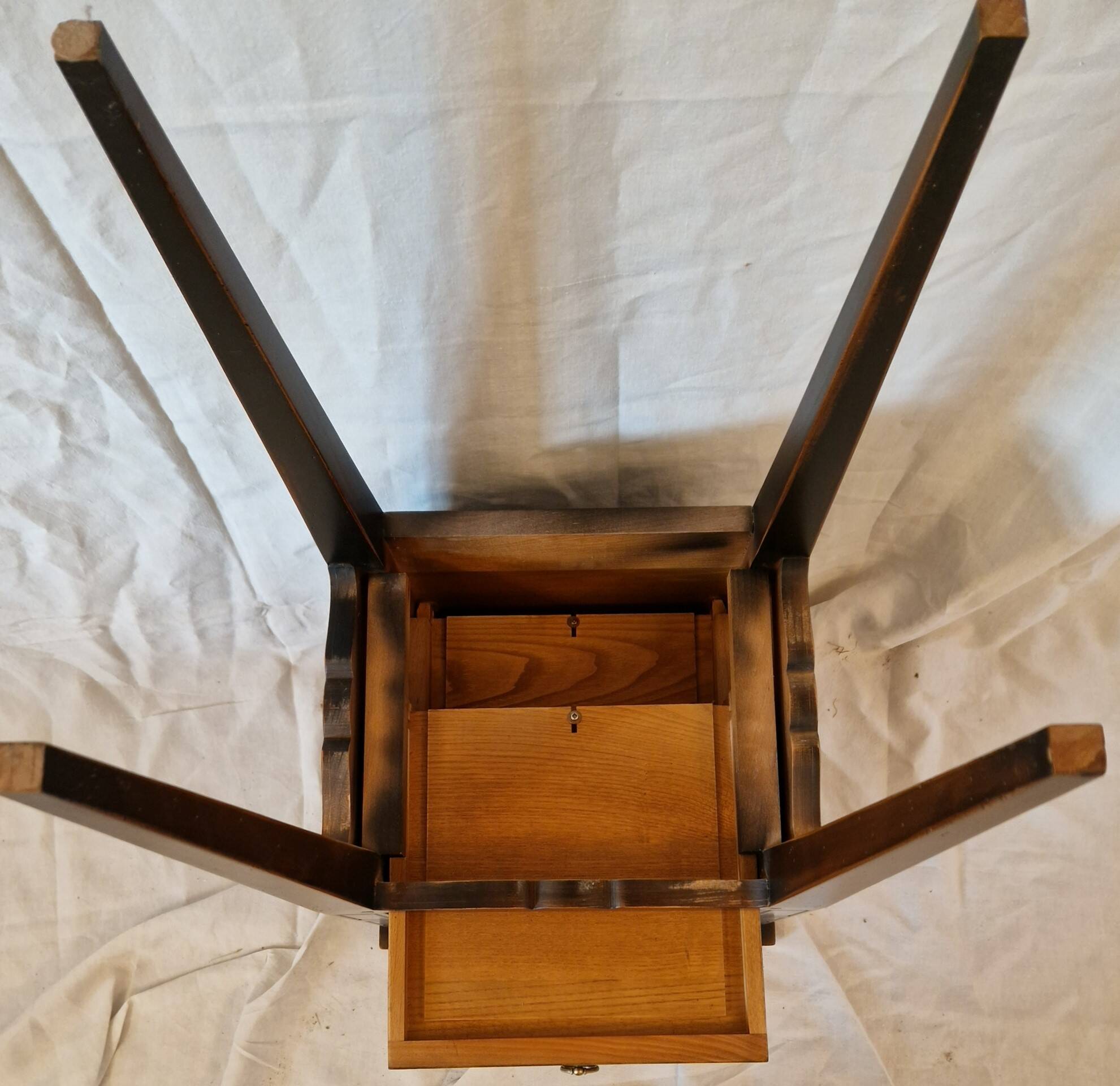 Meuble d’appoint Richelieu en bois – 3 tiroirs – finition bicolore