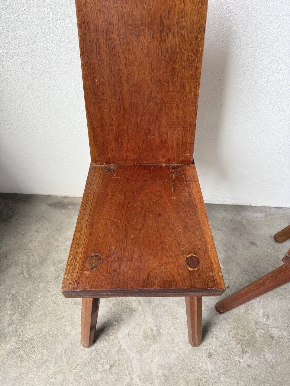 Paire de chaises brutaliste en chêne 1950