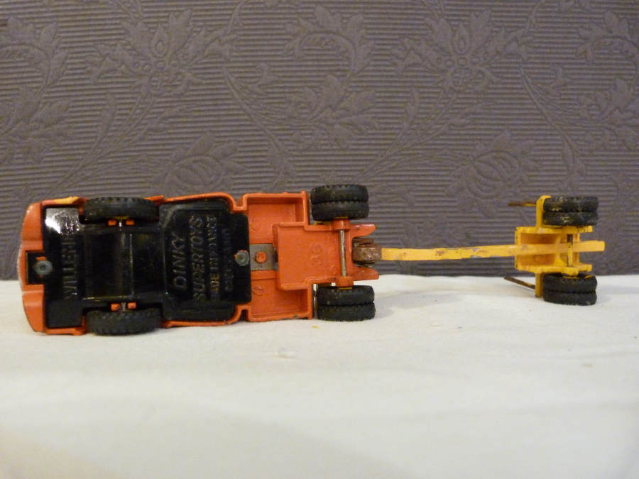 Wood semi trailer carrier