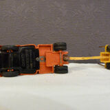 Wood semi trailer carrier