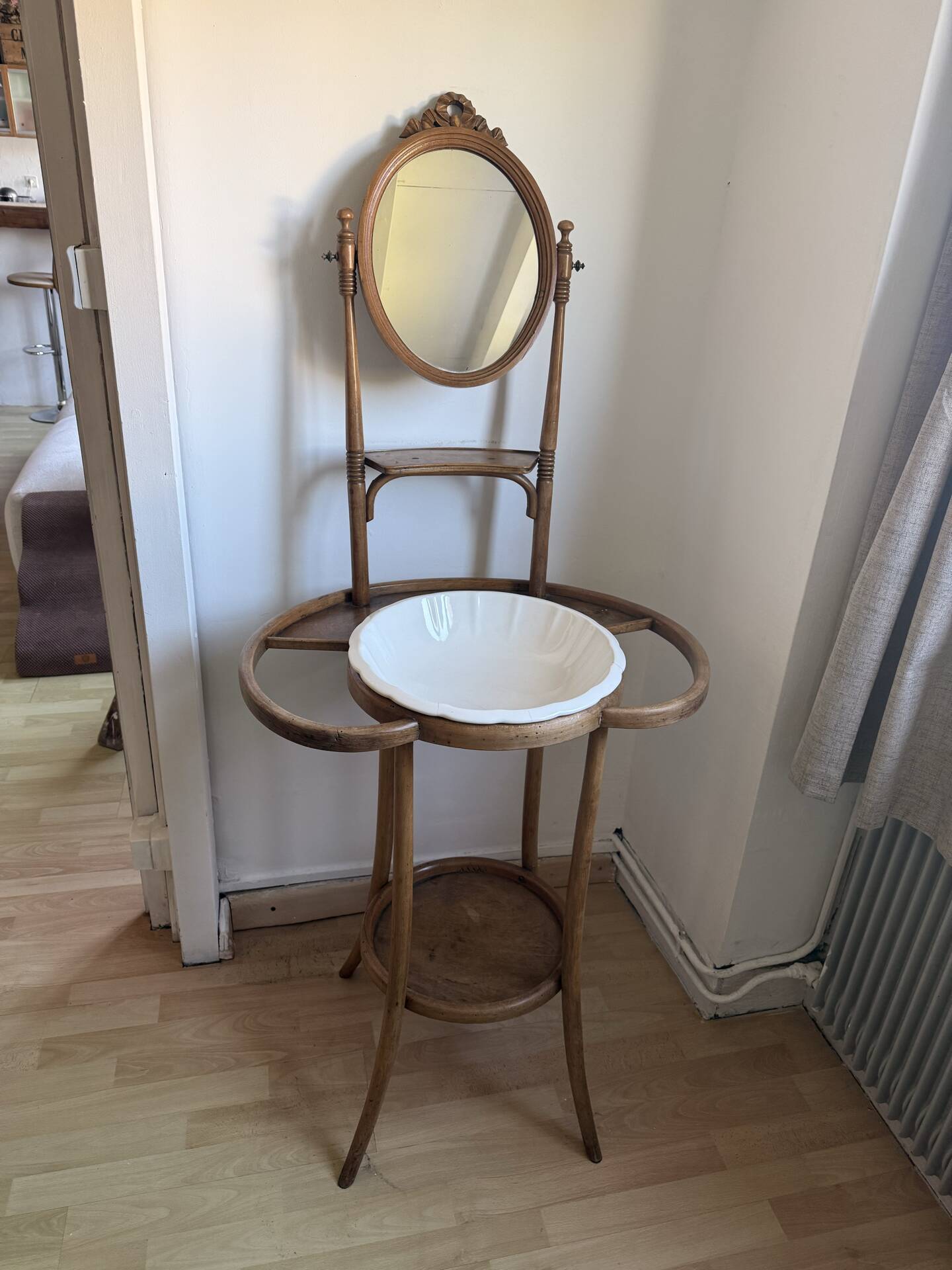 Meuble de toilette - Baumann