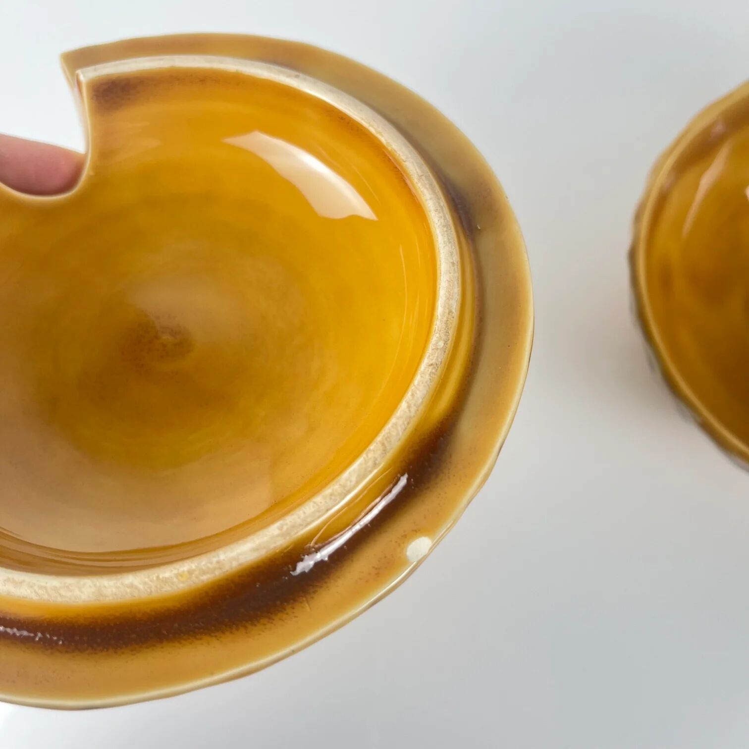 Sugar bowl barbotine Sarreguemines "cherry", 1970