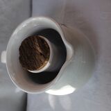 Pitcher in enamelled sandstone with ice reserve