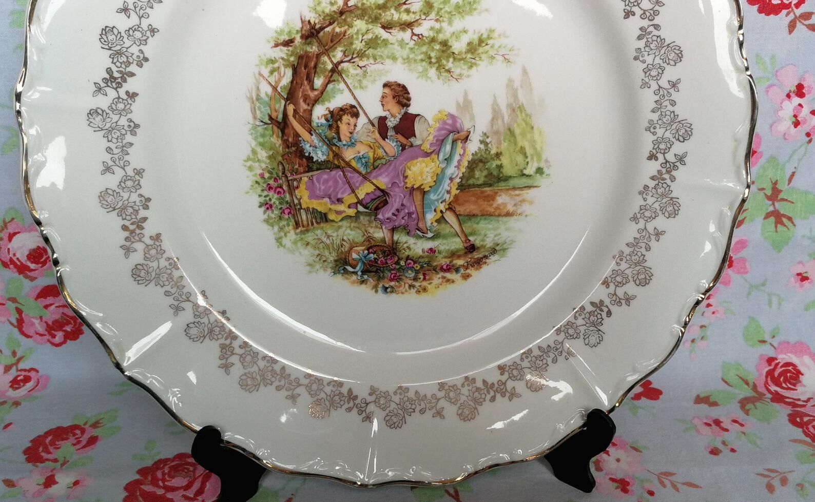 Sarreguemines Grand Dish in Porcelain Dishes Old Couple Fragonard