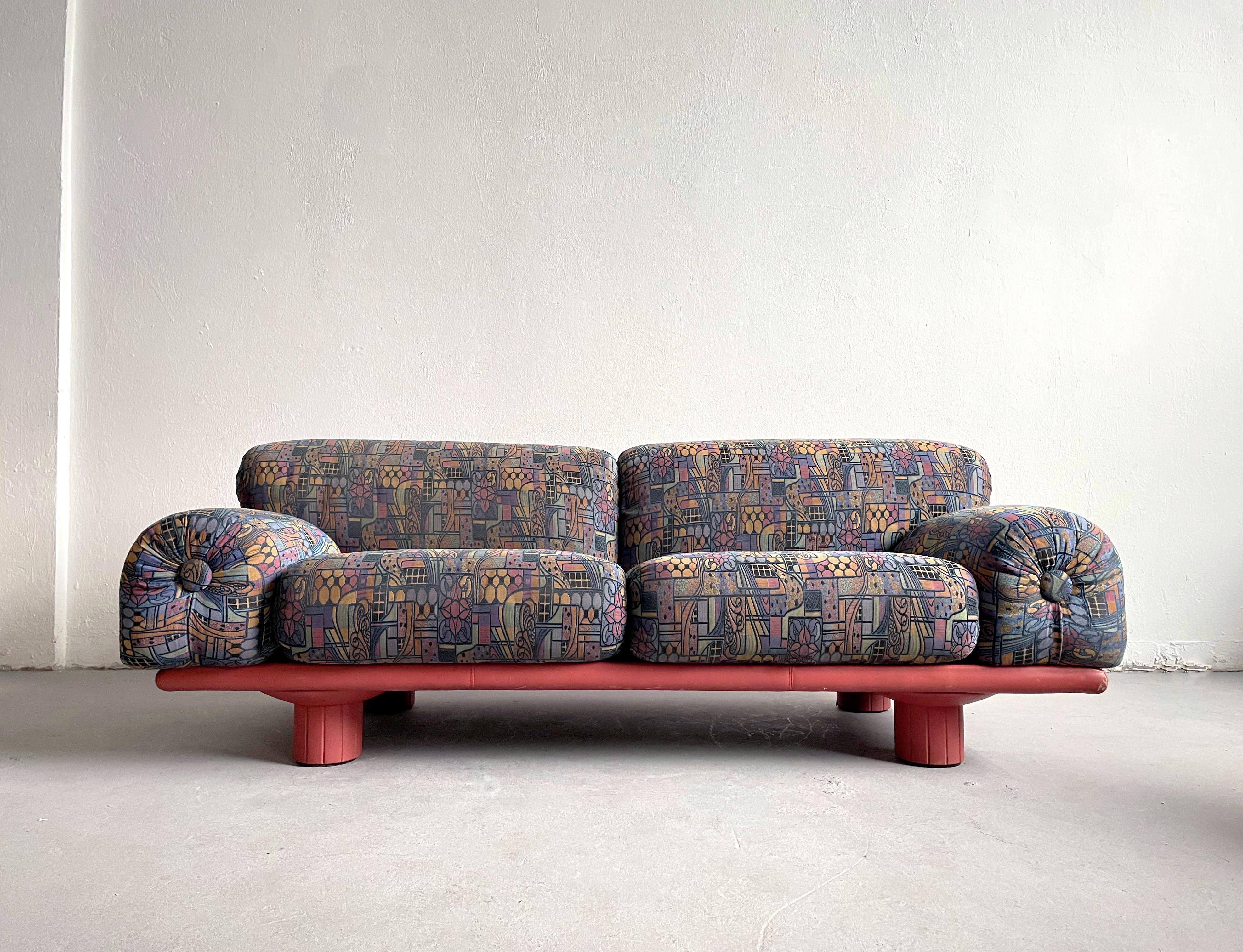 Vintage Italian Sofa from Rossi di Albizzate in Leather and Fabric, Rare Model Designed by Carlo Bar