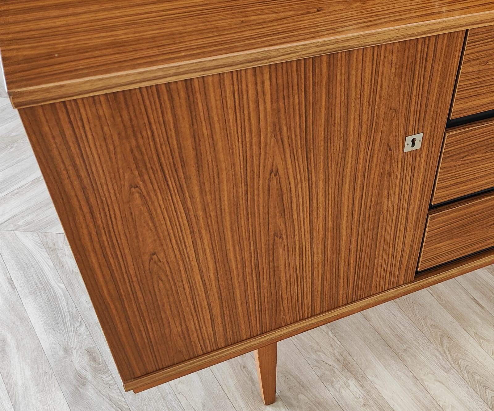 Sideboard 70