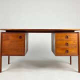 Bureau en teck design danois autoportant Gasvig Møbler vintage milieu du siècle