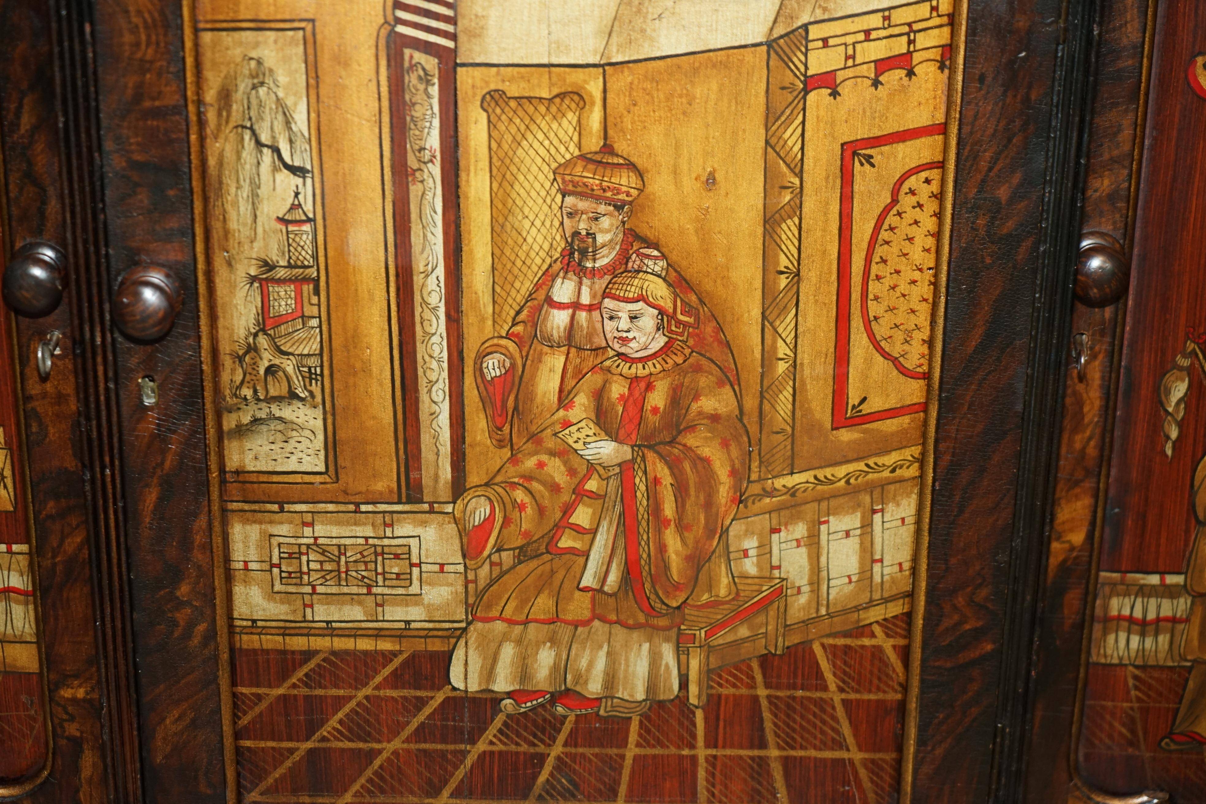 Regency 1810 library buffet in simulated hardwood with Chinese decoration.