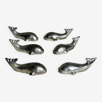 Service de 6 porte-couteaux métal argenté en forme de baleine vintage 1960-70