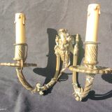 Series d e 3 applied in bronze/lion's head