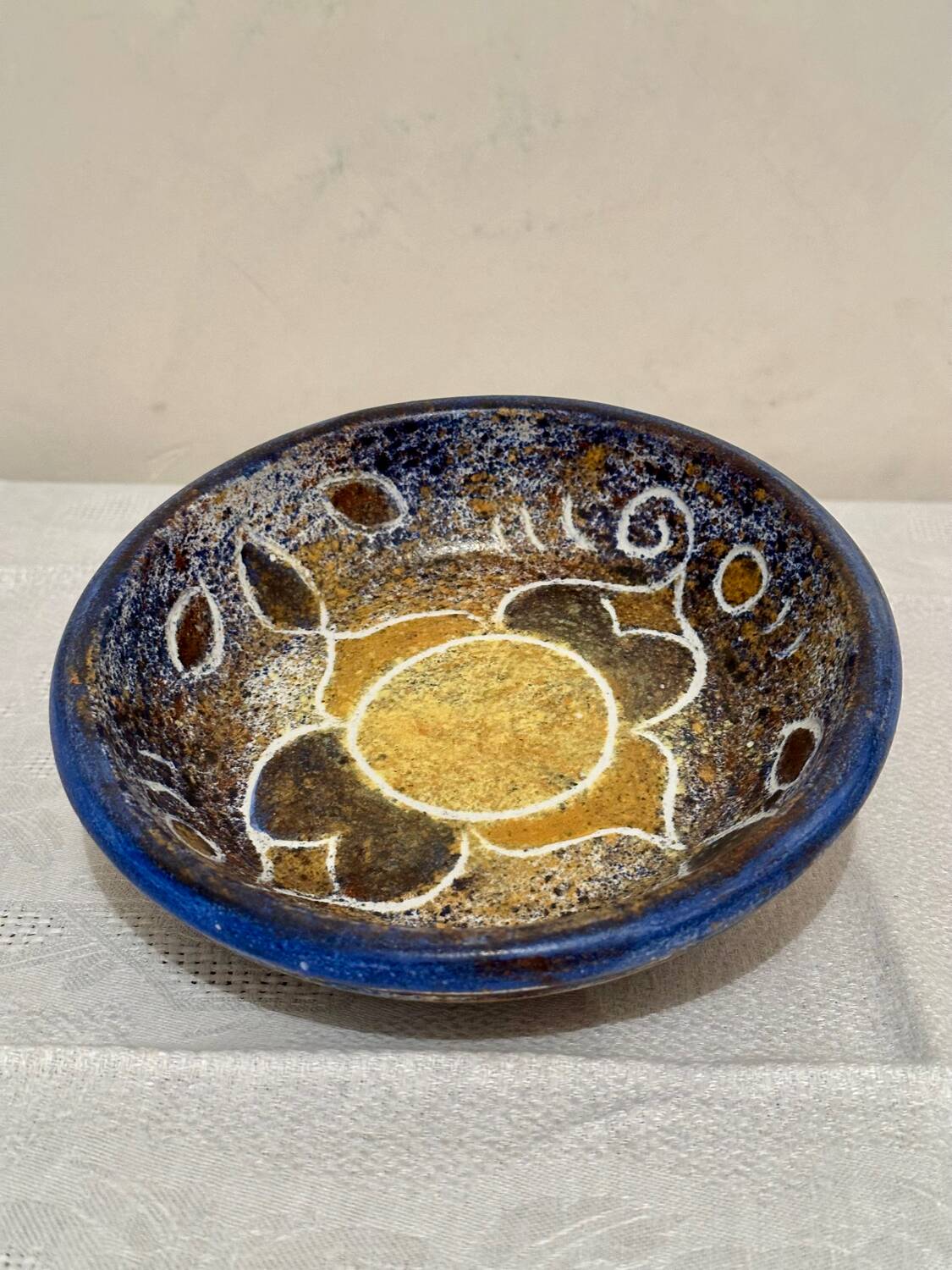 Ceramic bowl by Bernard Buffat