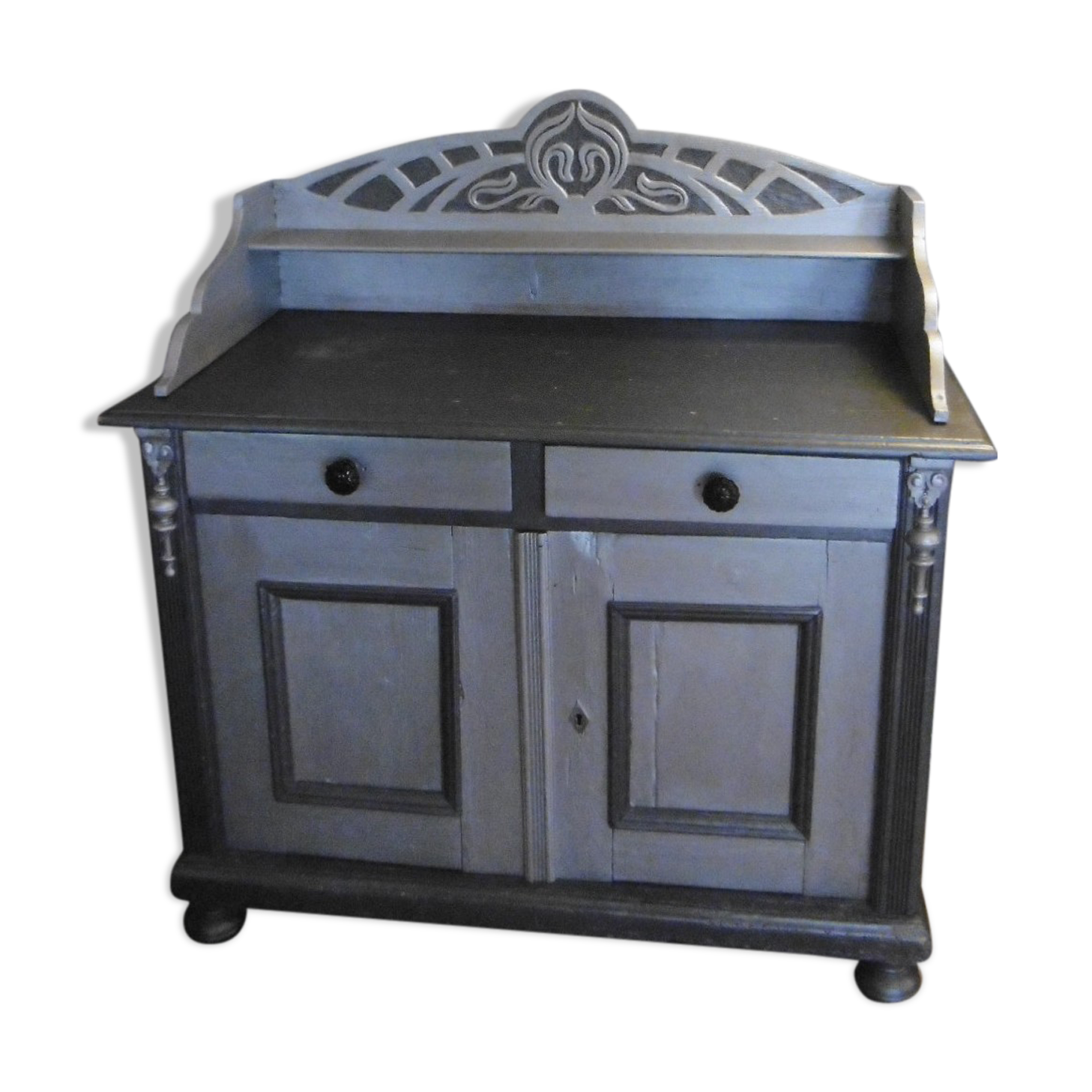 Buffet low 19th - silver grey patina and slate