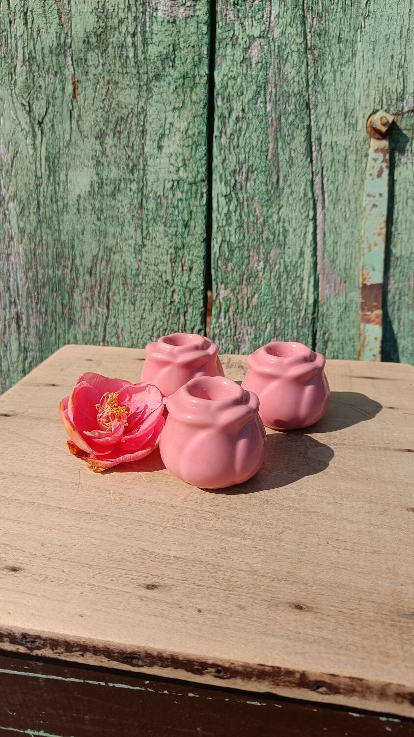 Ceramic pink flower candlestick