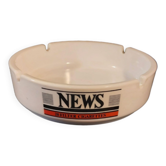 Advertising ashtray News cigarettes