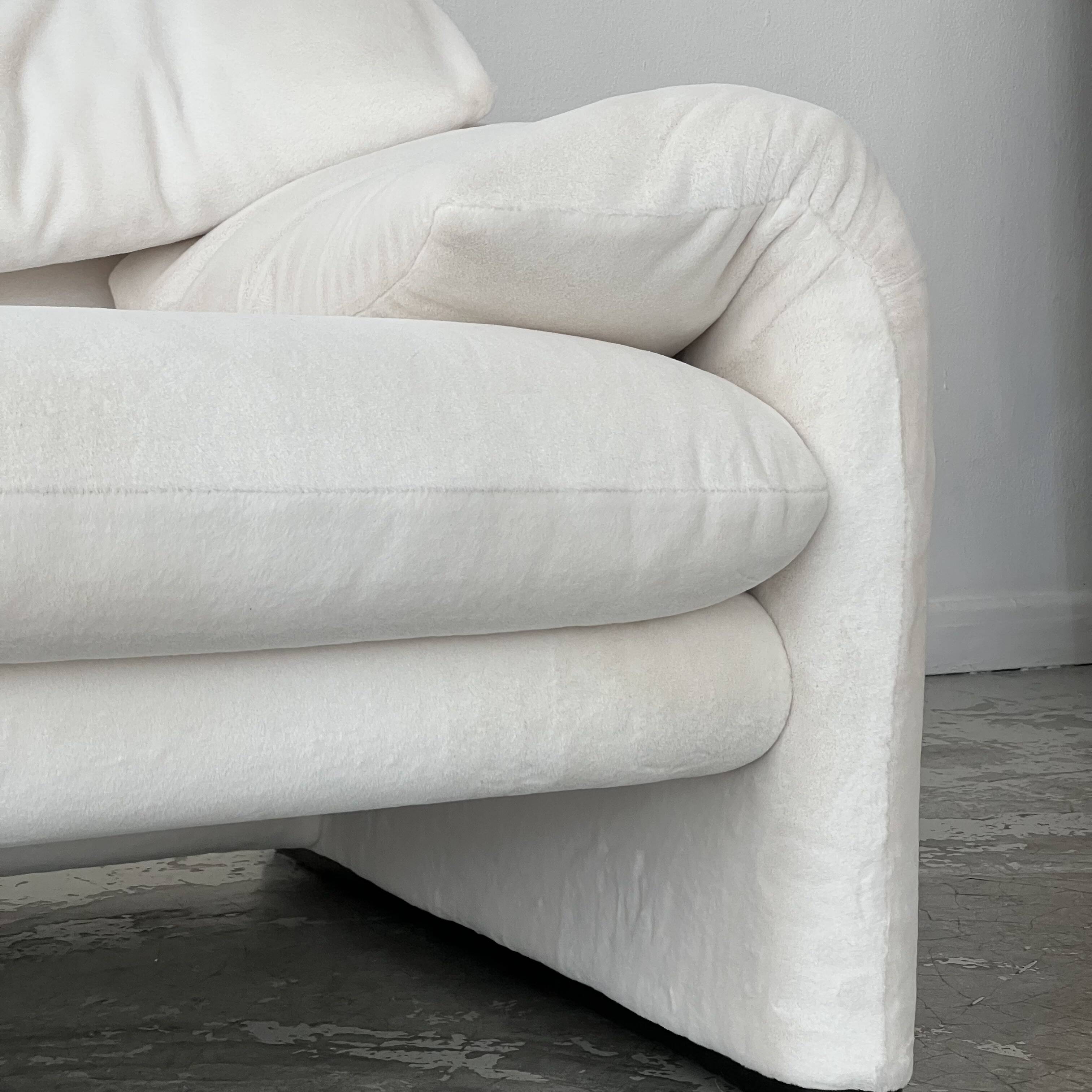 Maralunga 3-seater sofa by Vico Magistretti for Cassina Italy 1973