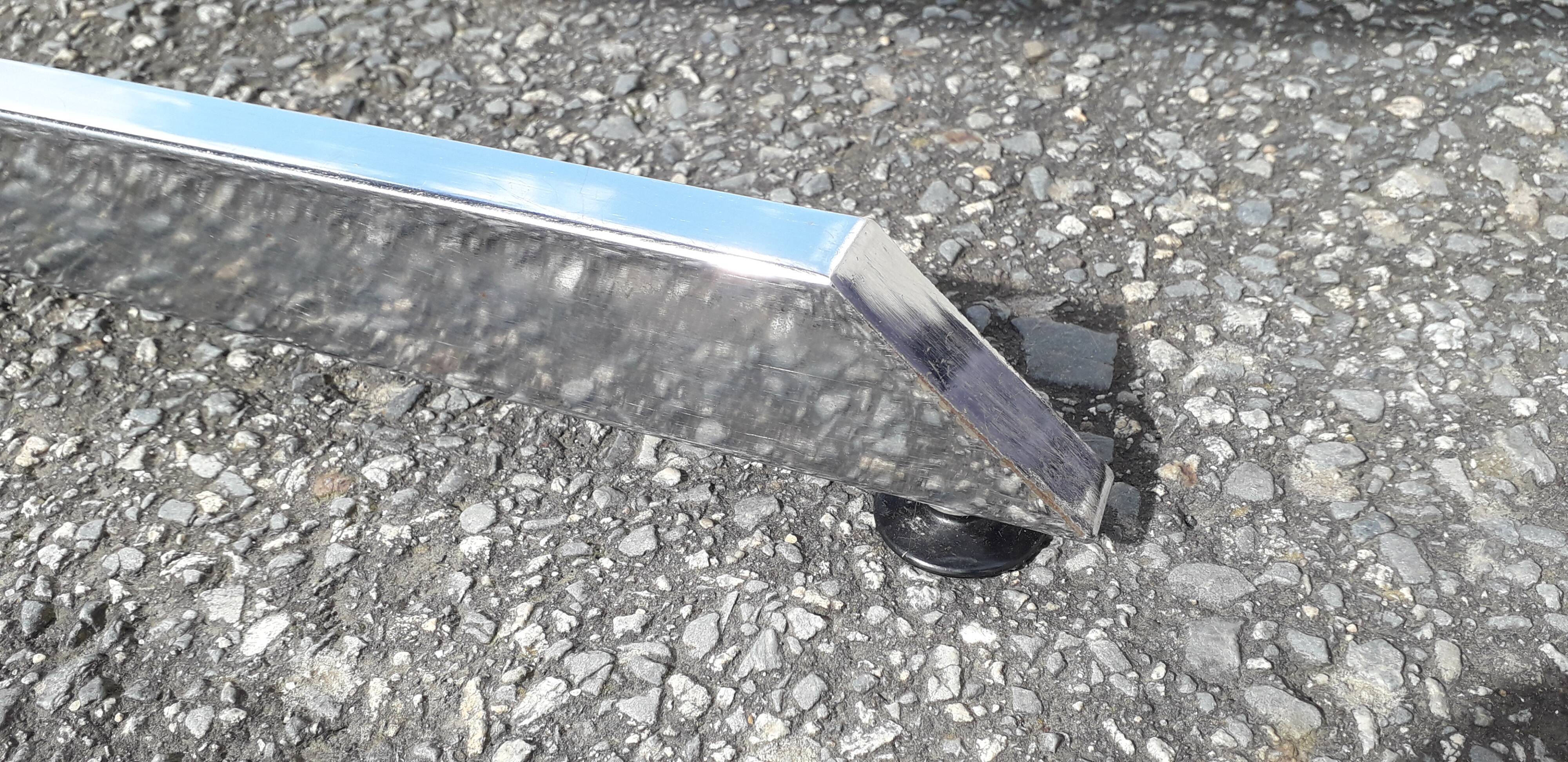 Oval table for Roche Bobois