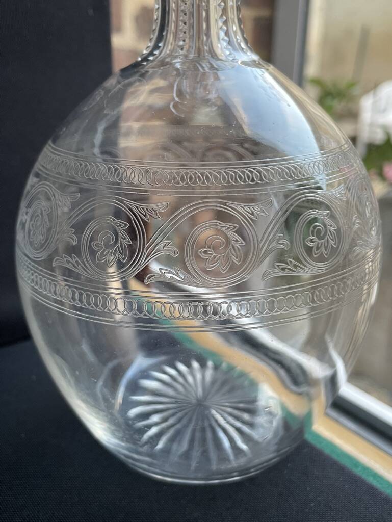 Baccarat carafe with Athenian engraving