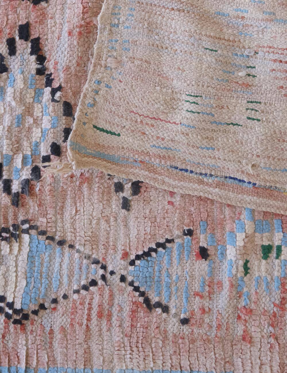 Vintage Berber Runner Rug - 322 x 84 cm