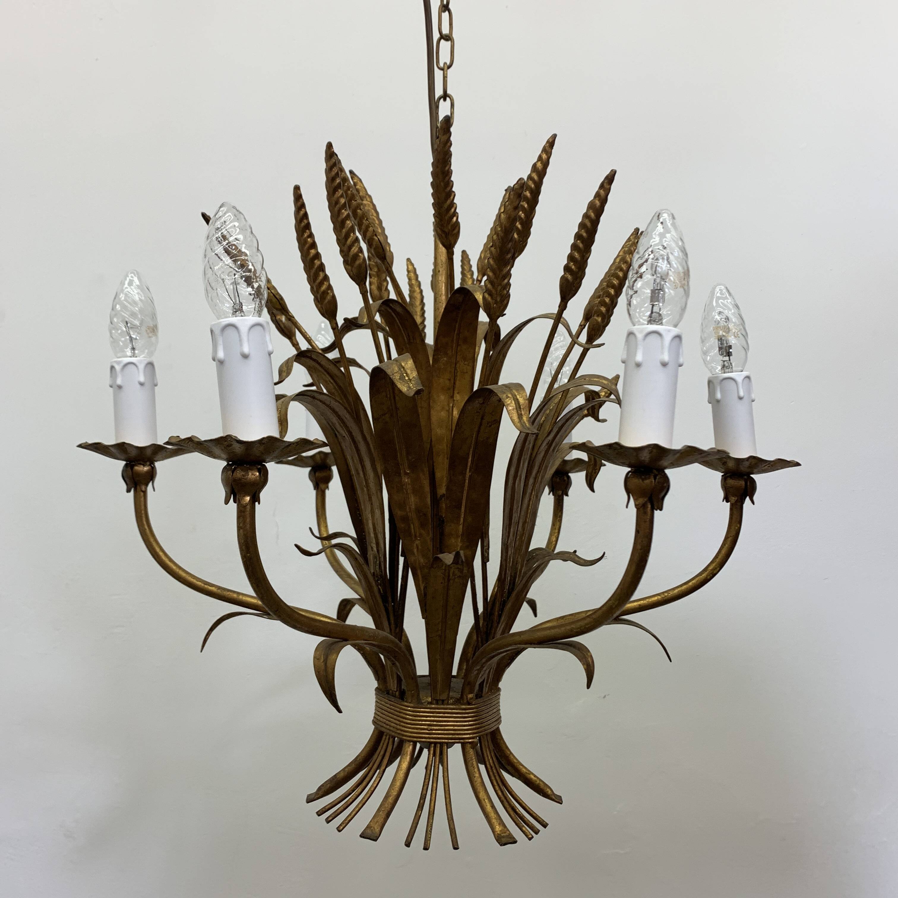 Large wheat sheaf leaf gold gilt chandelier, 1960’s
