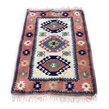 Handmade wool Oriental rug - 1.40m x 0.85m