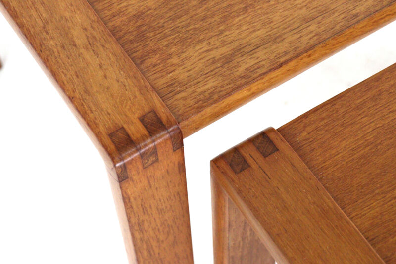 Ensemble de 2 tables gigognes - teck - design danois
