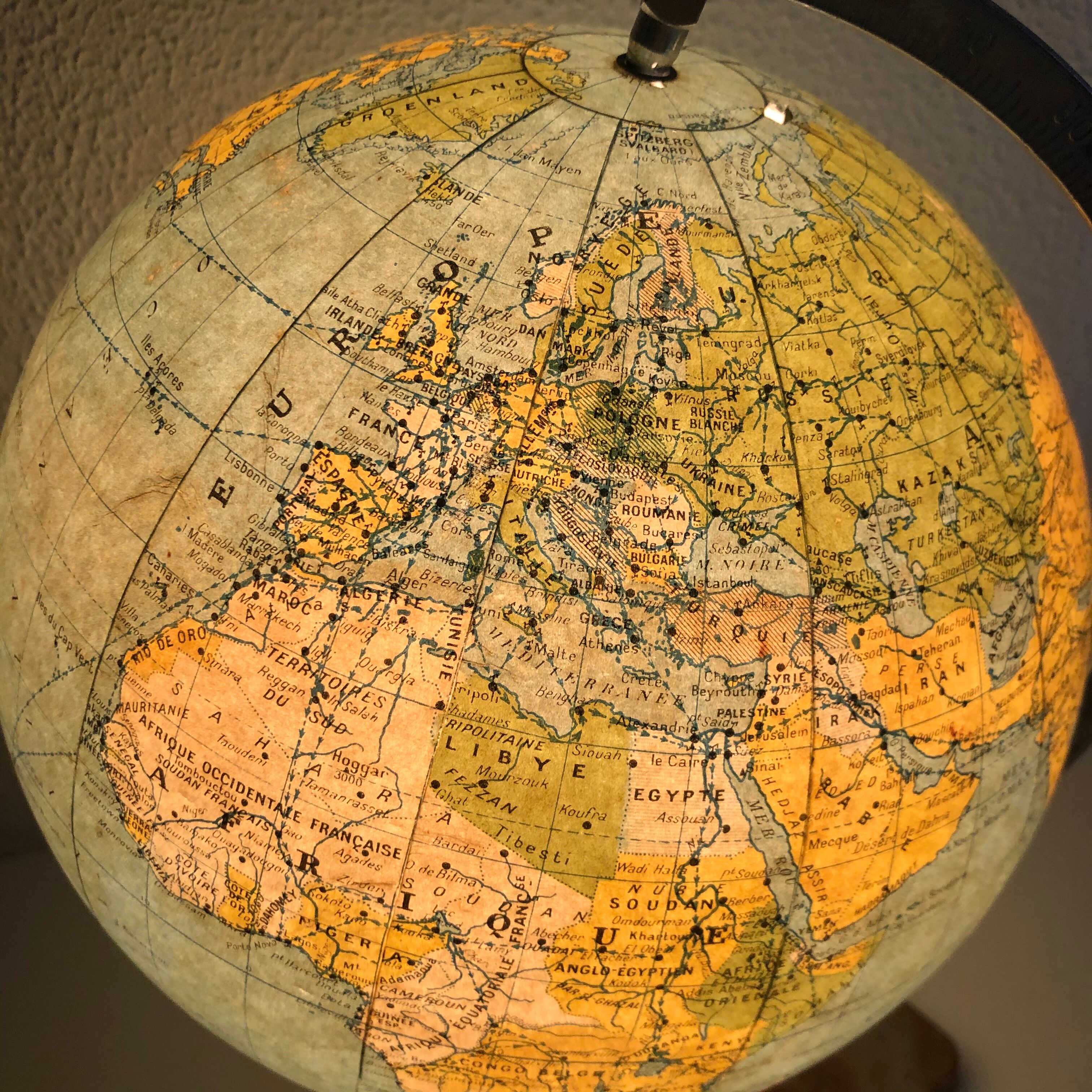 Globe Earth Vindrinet vintage marble glass 1940 - 36 cm