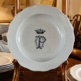 English earthenware service, CP monogram, ducal crown, 109 pieces