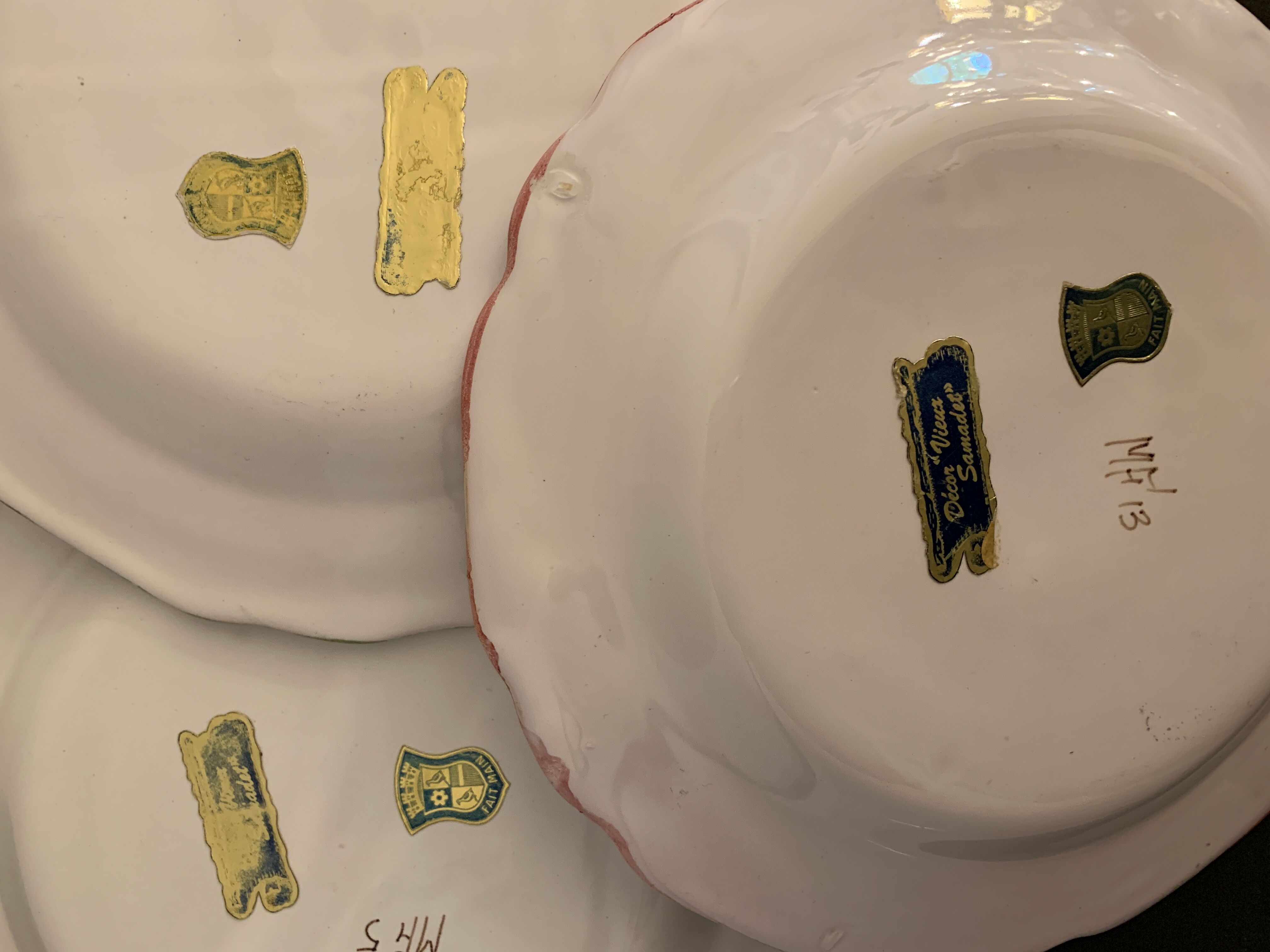 3 sweet pea plates, Samadet earthenware, 18th century