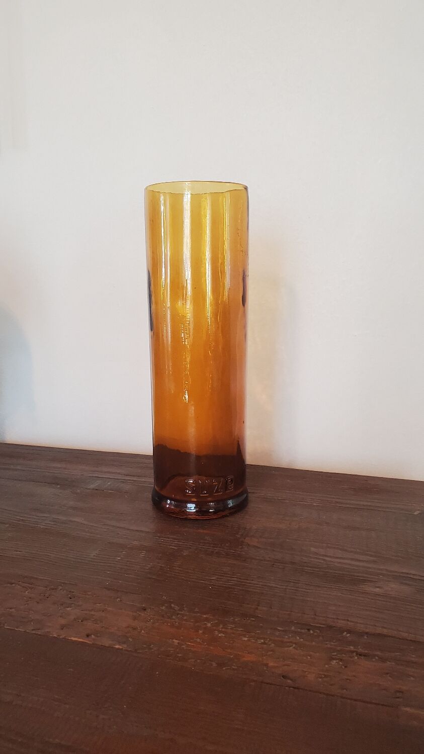Vintage suze vase