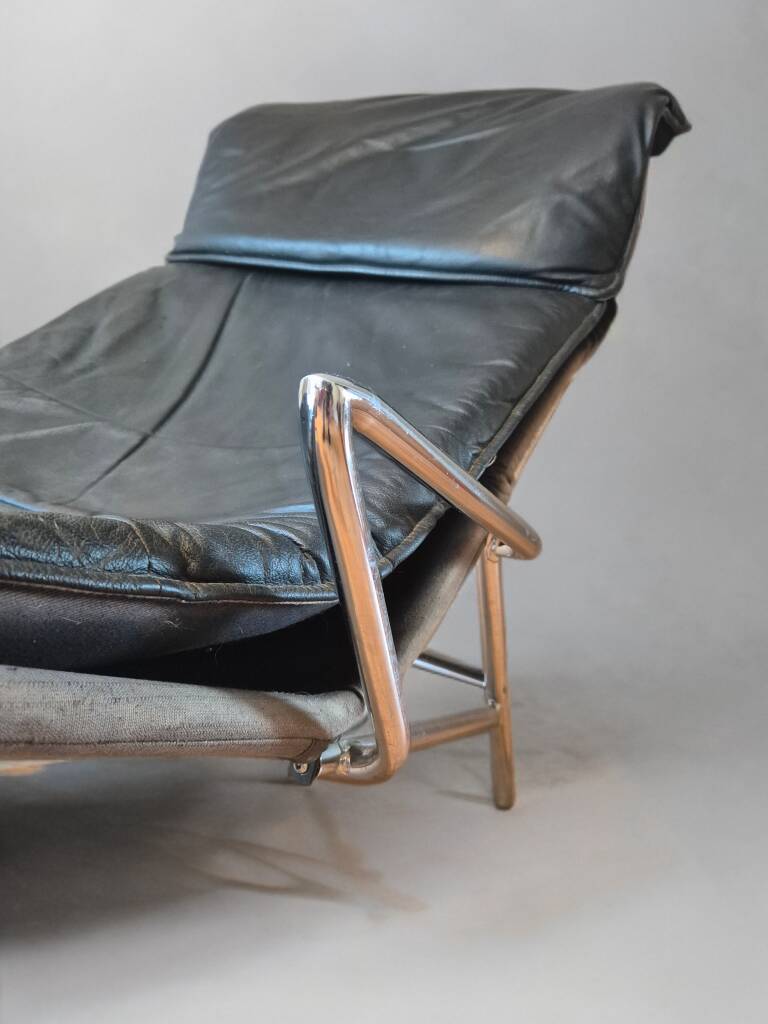 Scandinavian black leather lounge chair, 1980