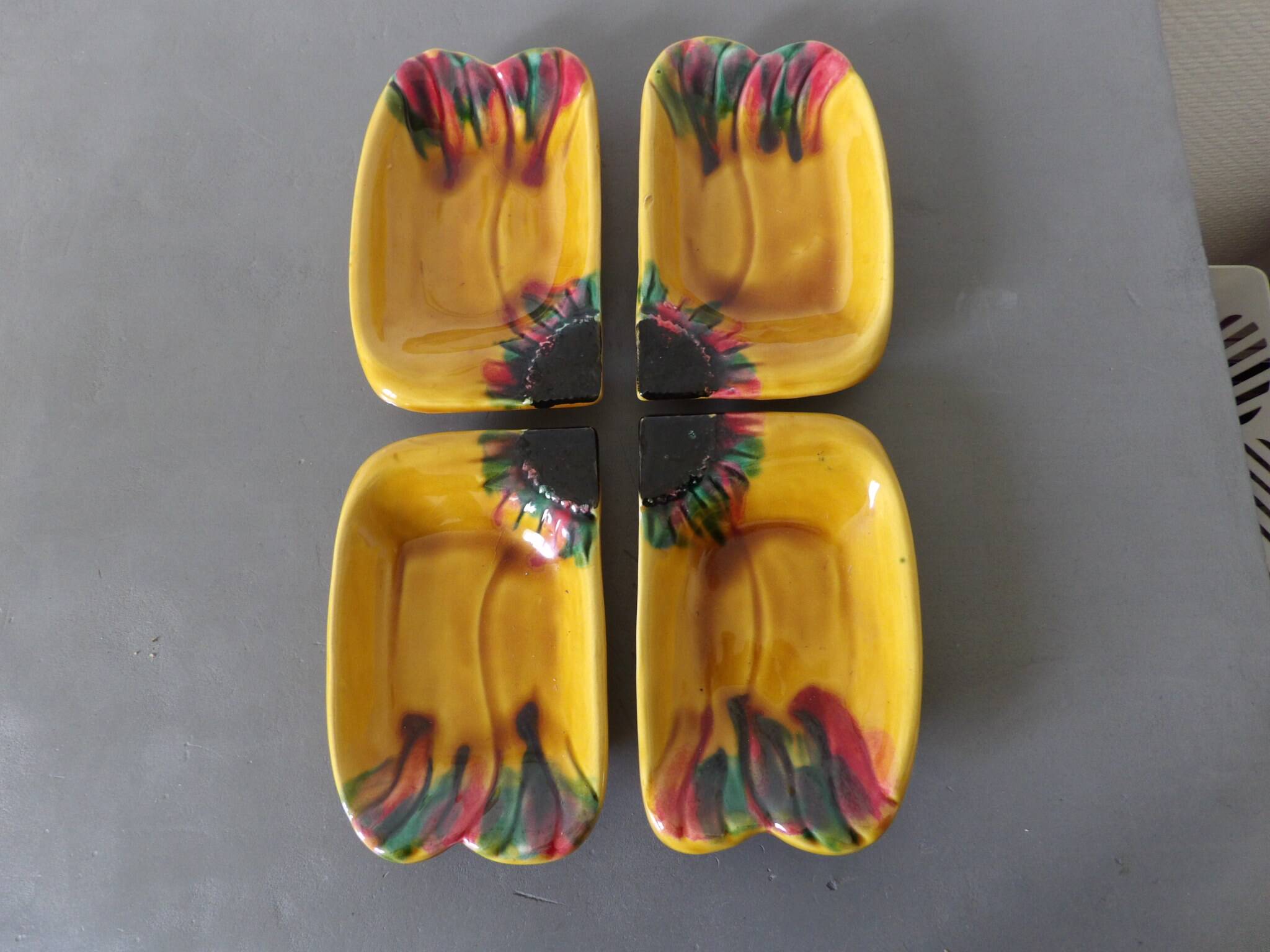 4 aperitif serving bowls