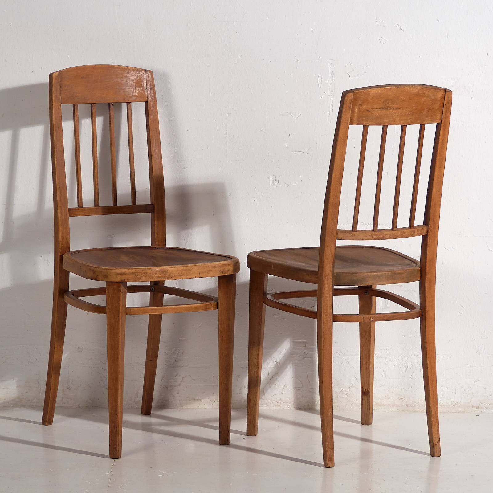 Antique Thonet chairs (c.1920). 2-piece set #2