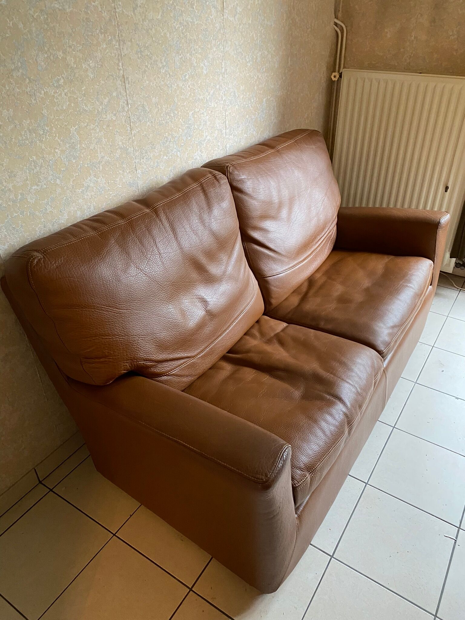 Vintage leather sofa 2 seater convertible caramel color