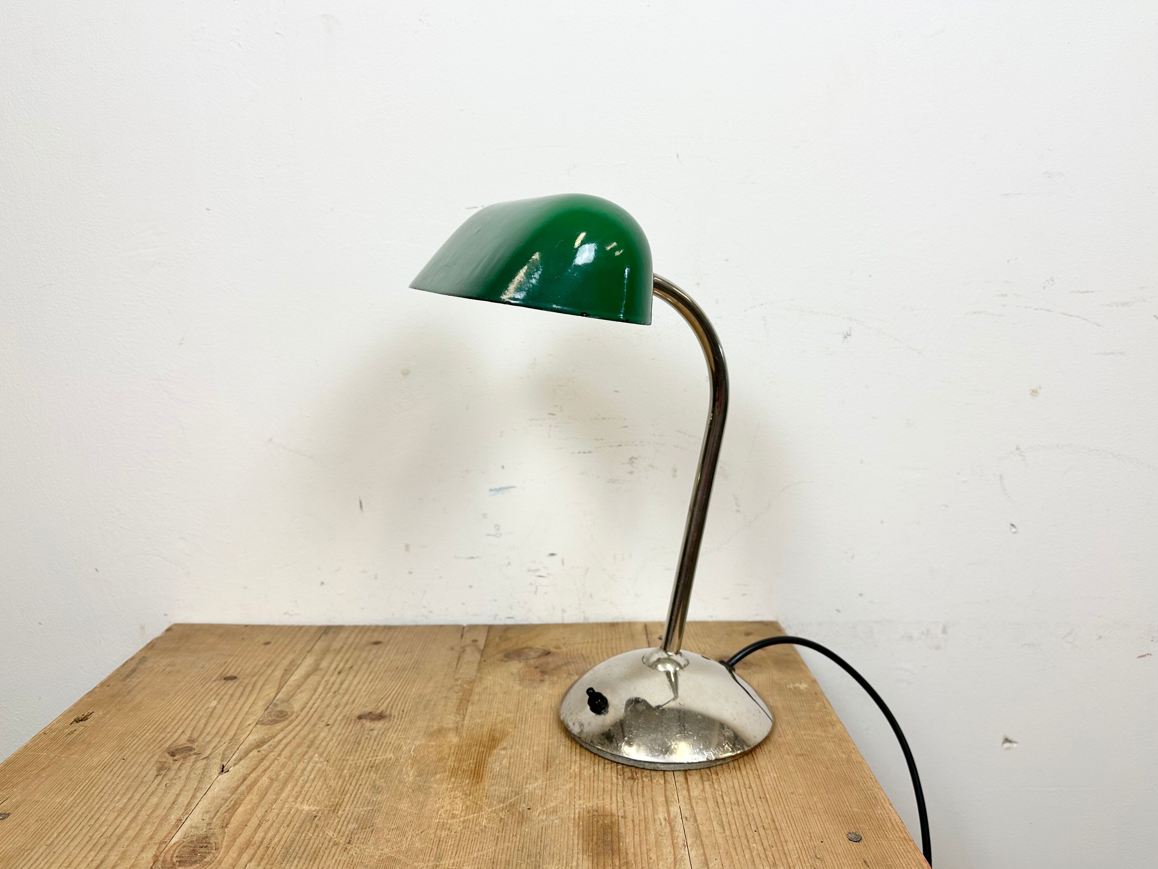 Vintage Green Enamel Bank Lamp, 1950s
