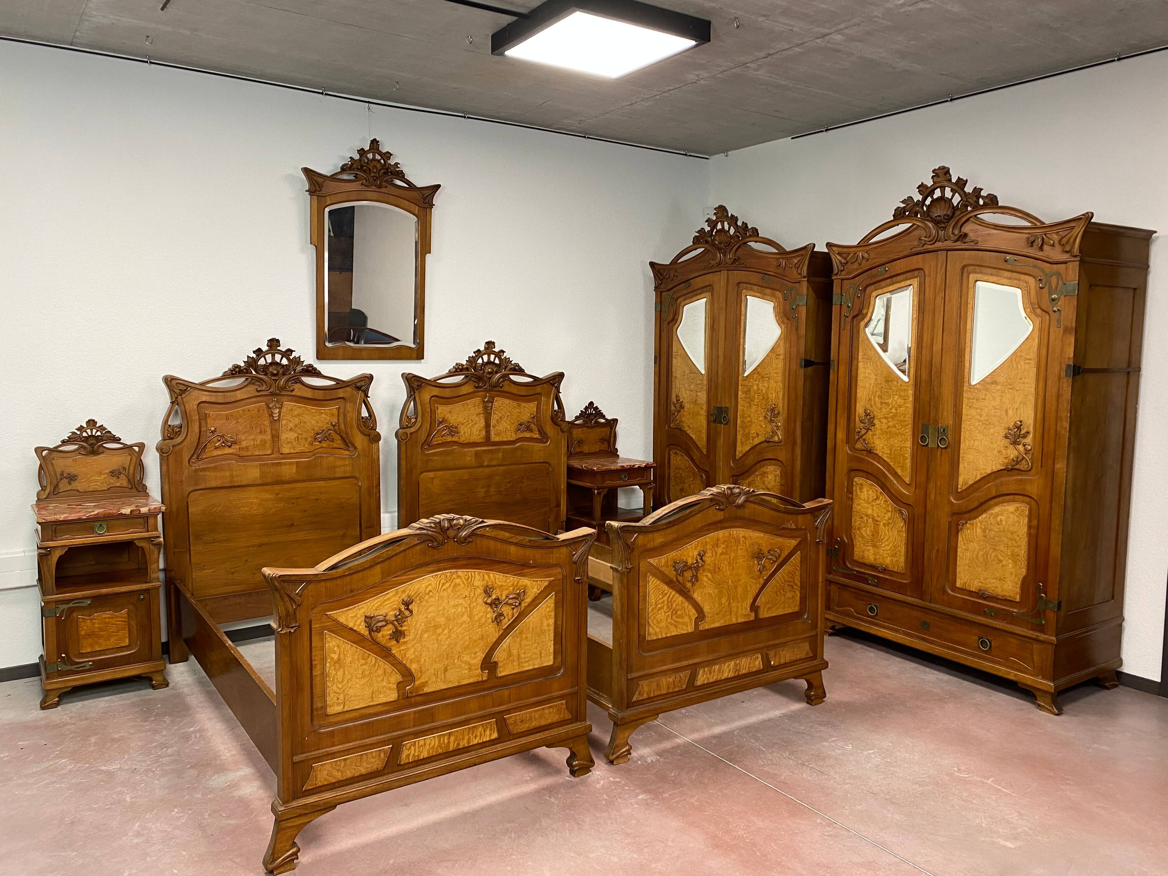 Art Nouveau bedroom set by Louis Majorelle
