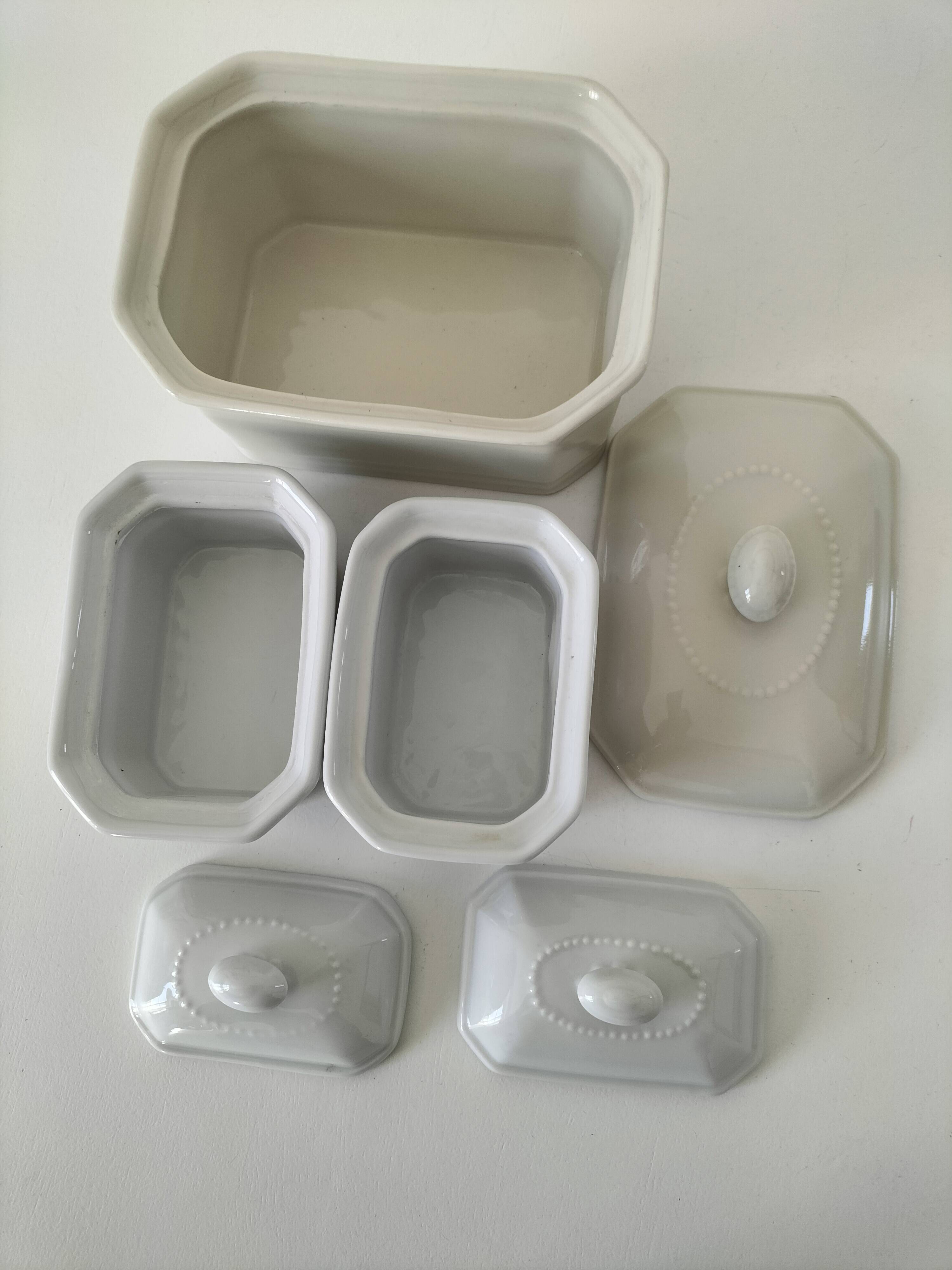Trio de terrines Apilco porcelaine modèle perlé
