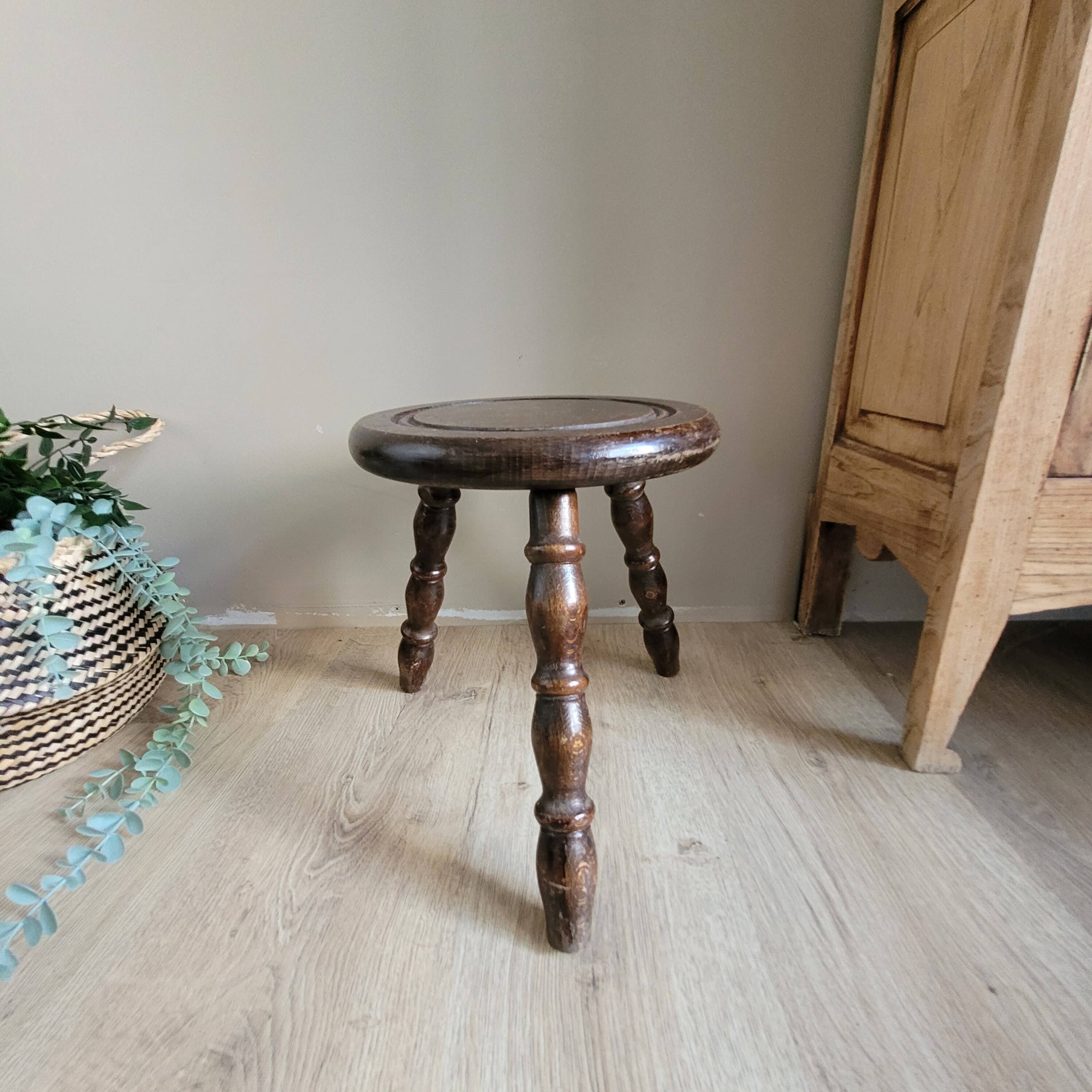 La Redoute x Selency tripod stool 03