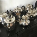 Set of teapots and milk jug.
