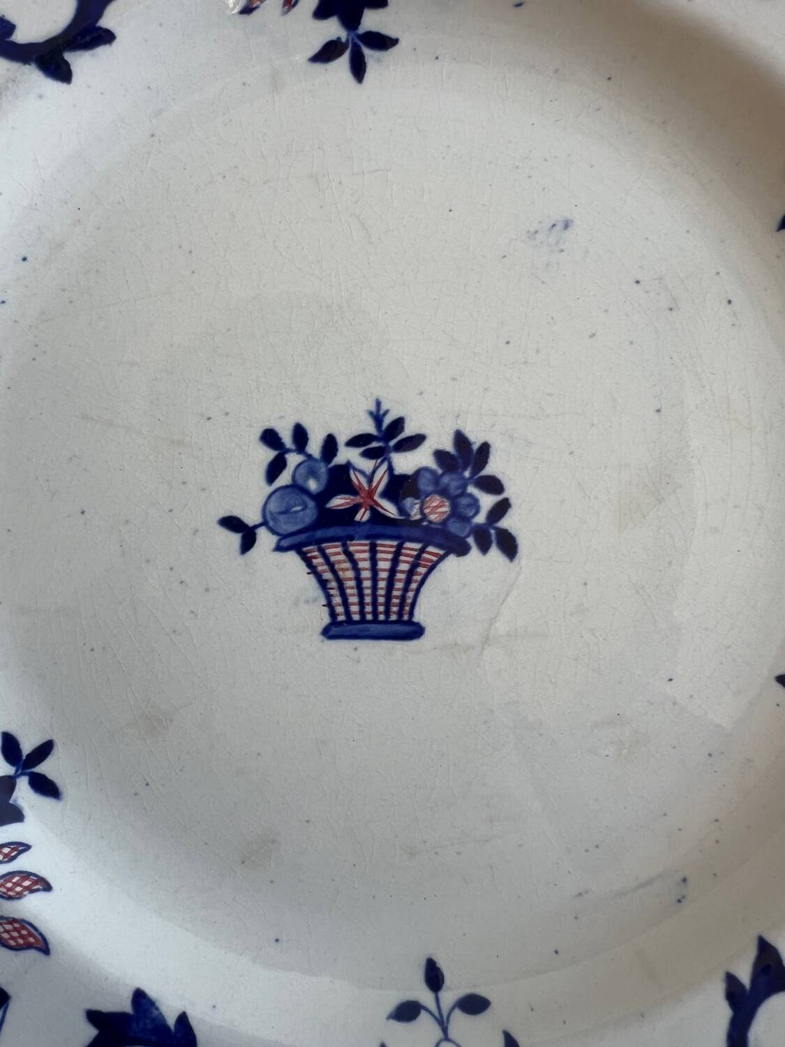 Longchamp France dinner plates, Rouennais model