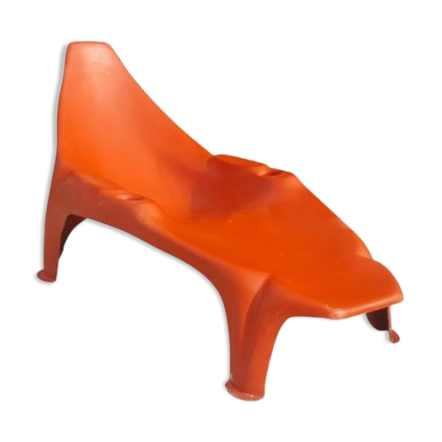 Modern mid-century red pool chaise longue