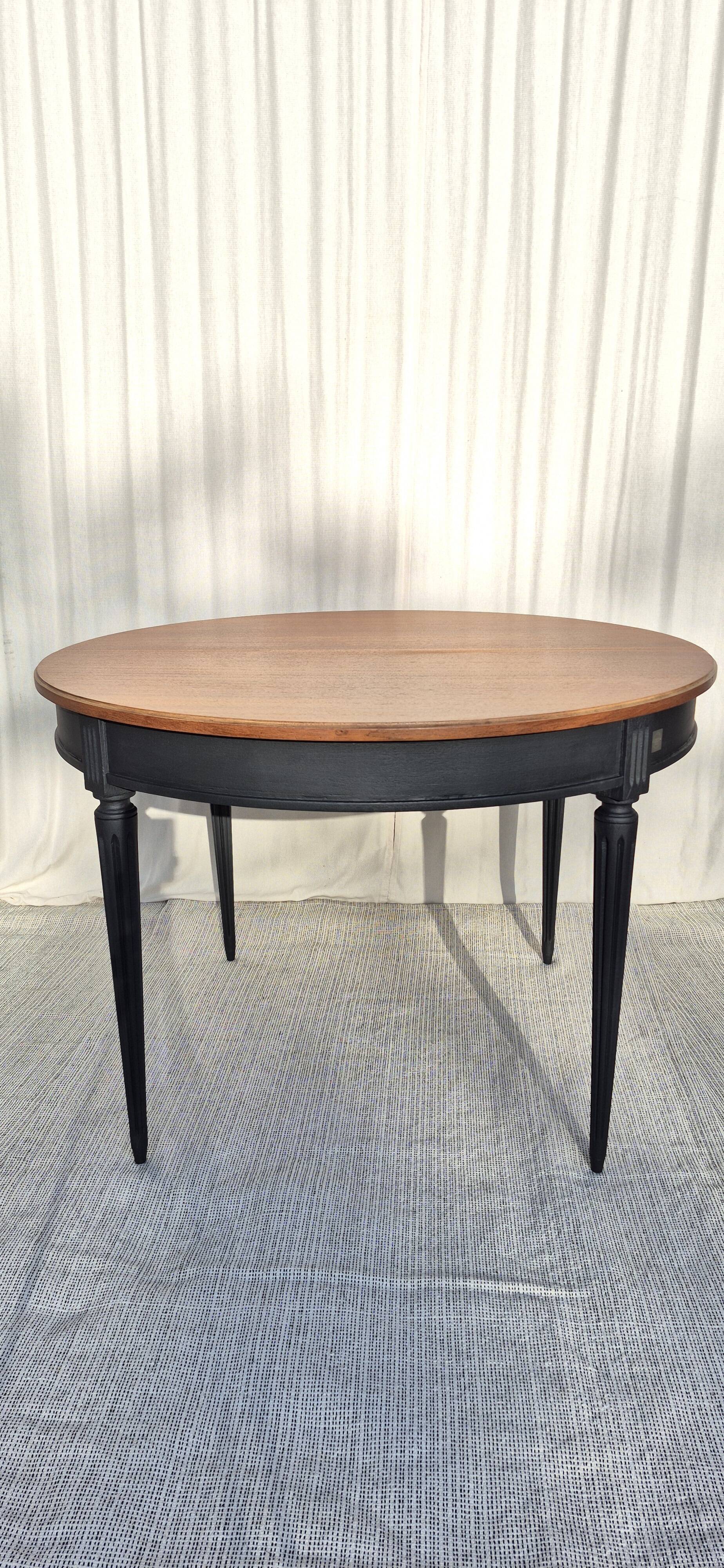 Louis XVI dining table