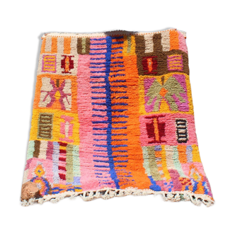 Superb Moroccan wool rug, handmade, dimensions 250x150 cm.